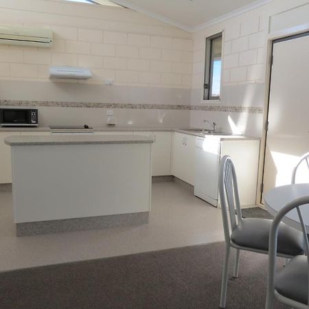 Penguin Mews Aparthotel Merimbula Exterior photo