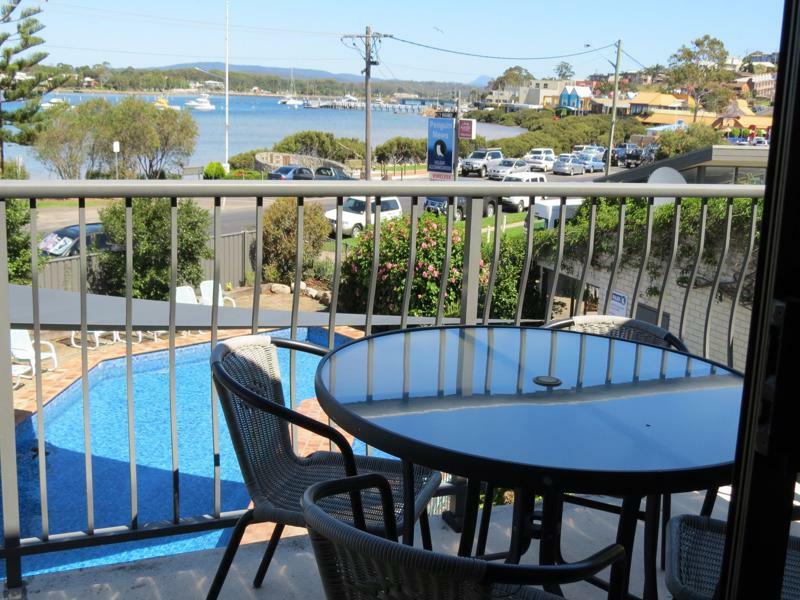 Penguin Mews Aparthotel Merimbula Exterior photo